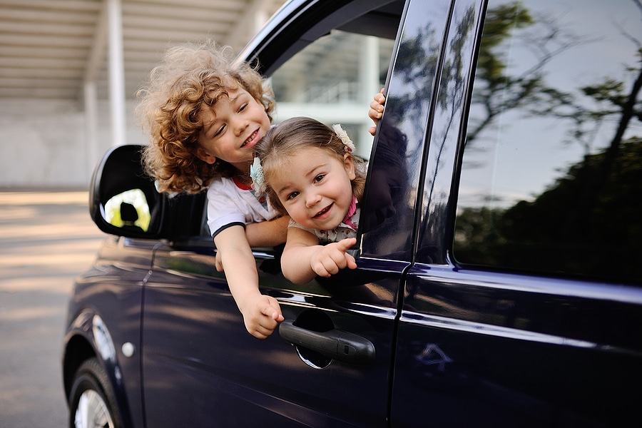 What Families Should Look for in a Vacation Van Rental